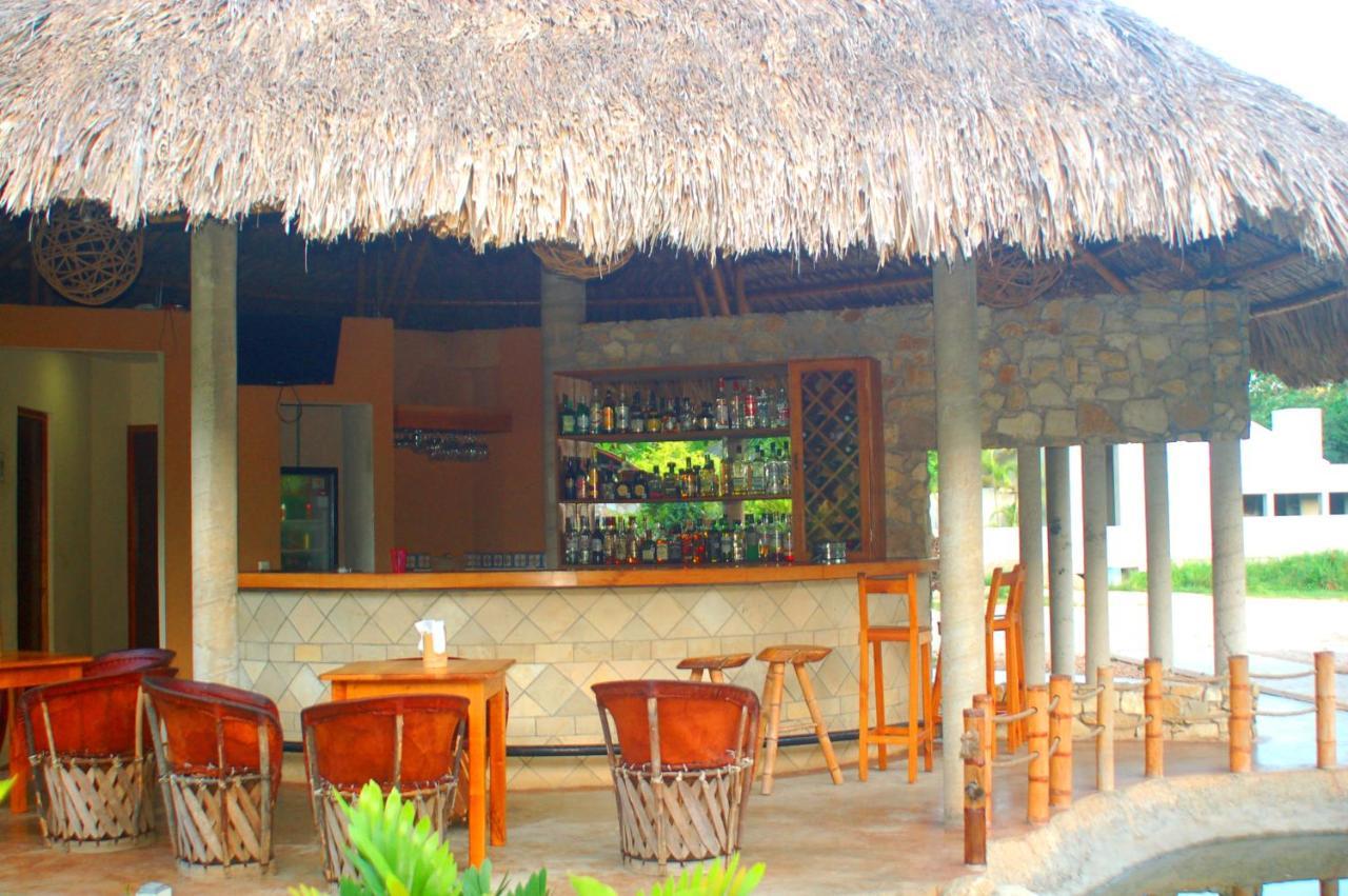 Axkan Palenque, Shows En Vivo & Gastronomia Mar Y Tierra & Travel Agency Esterno foto